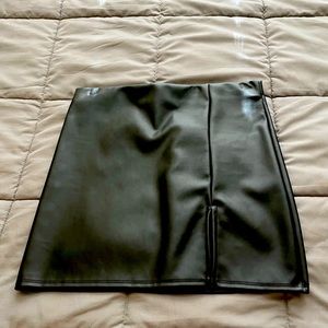 Black pleather mini skirt